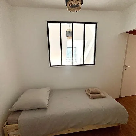 Maison En Triplex Proche Centre-Ville Dom wakacyjny Val de Saire