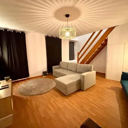 Maison En Triplex Proche Centre-ville Feriehus Val de Saire