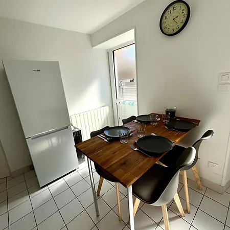 Maison En Triplex Proche Centre-ville *