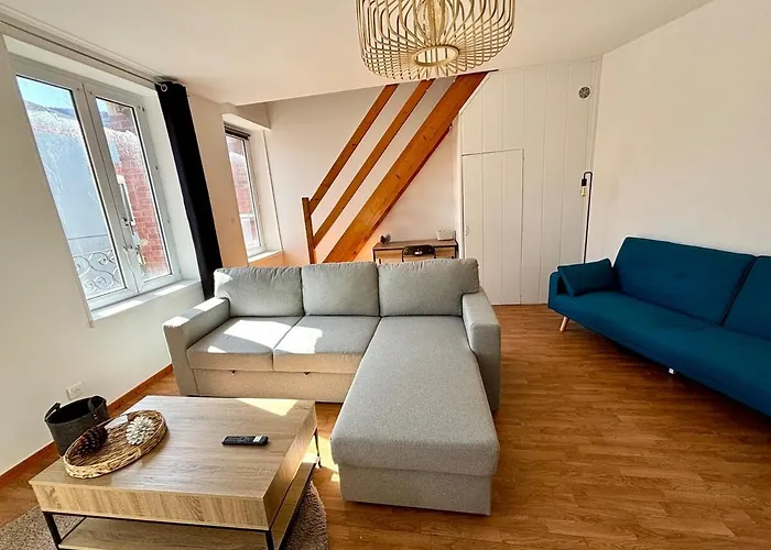 Dom wakacyjny Maison En Triplex Proche Centre-Ville Val de Saire