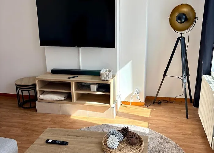 Maison En Triplex Proche Centre-Ville Val de Saire